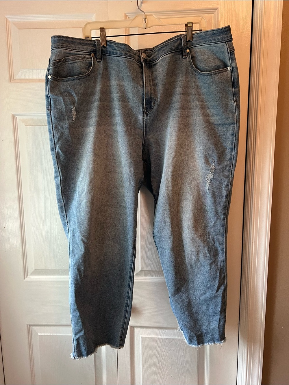 1822 Denim Cropped Ankle Jeans